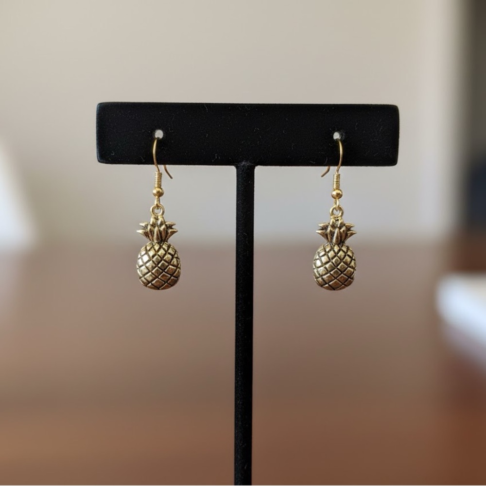 Silver Plated Pineapple Dangle Earrings